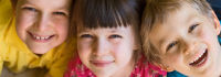 Drei lachende Kinder © Marzanna Syncerz - Fotolia.com