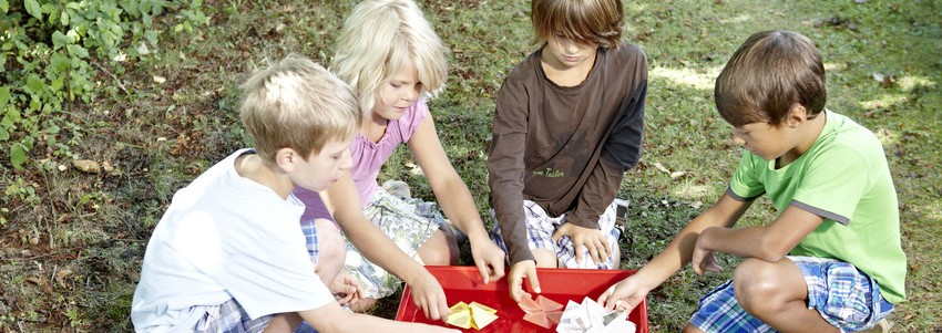 Kinder forschen in der Natur  Stiftung Haus der kleinen Forscher