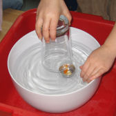 Gummibärchen im Glas; © (BIBER) Schulen ans Netz Gummibärchen im Glas; © (BIBER) Schulen ans Netz